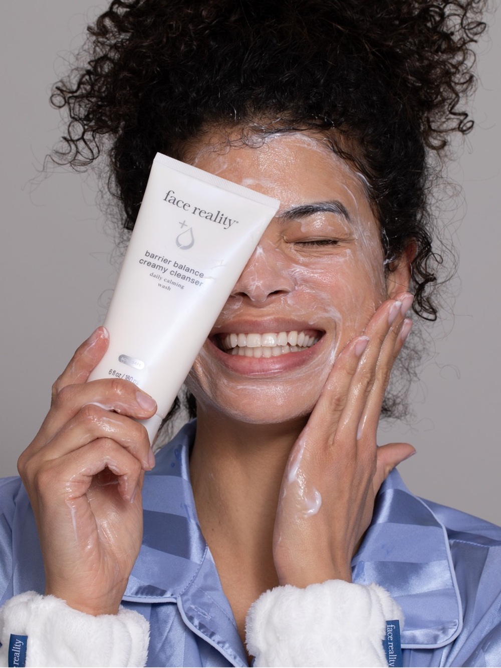 TWO face reality: barrier balance creamy cleansers- 6 oz- (BNWT) - Picture 12 of 12